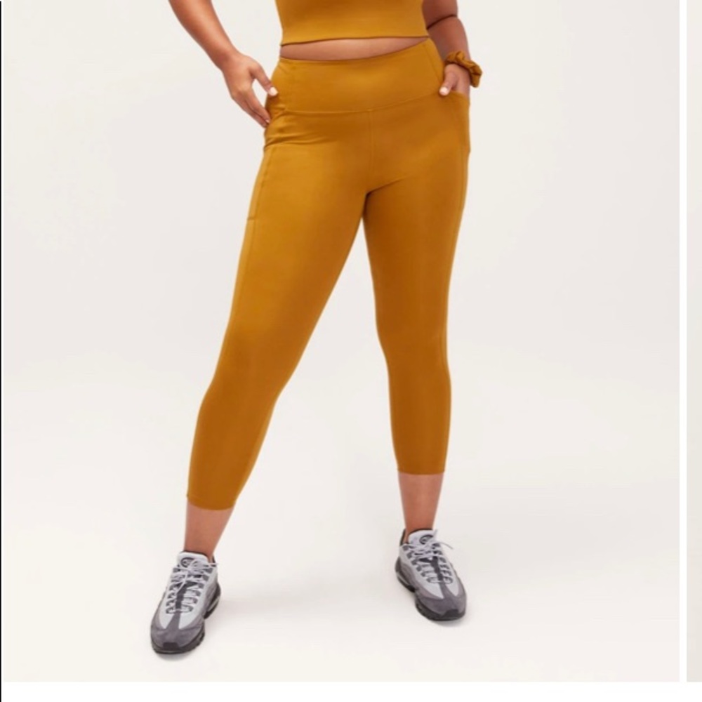 High waisted leggings